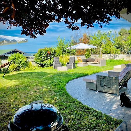 Dharma Horse Shelter Bungalows & Farmping シオーフォク エクステリア 写真